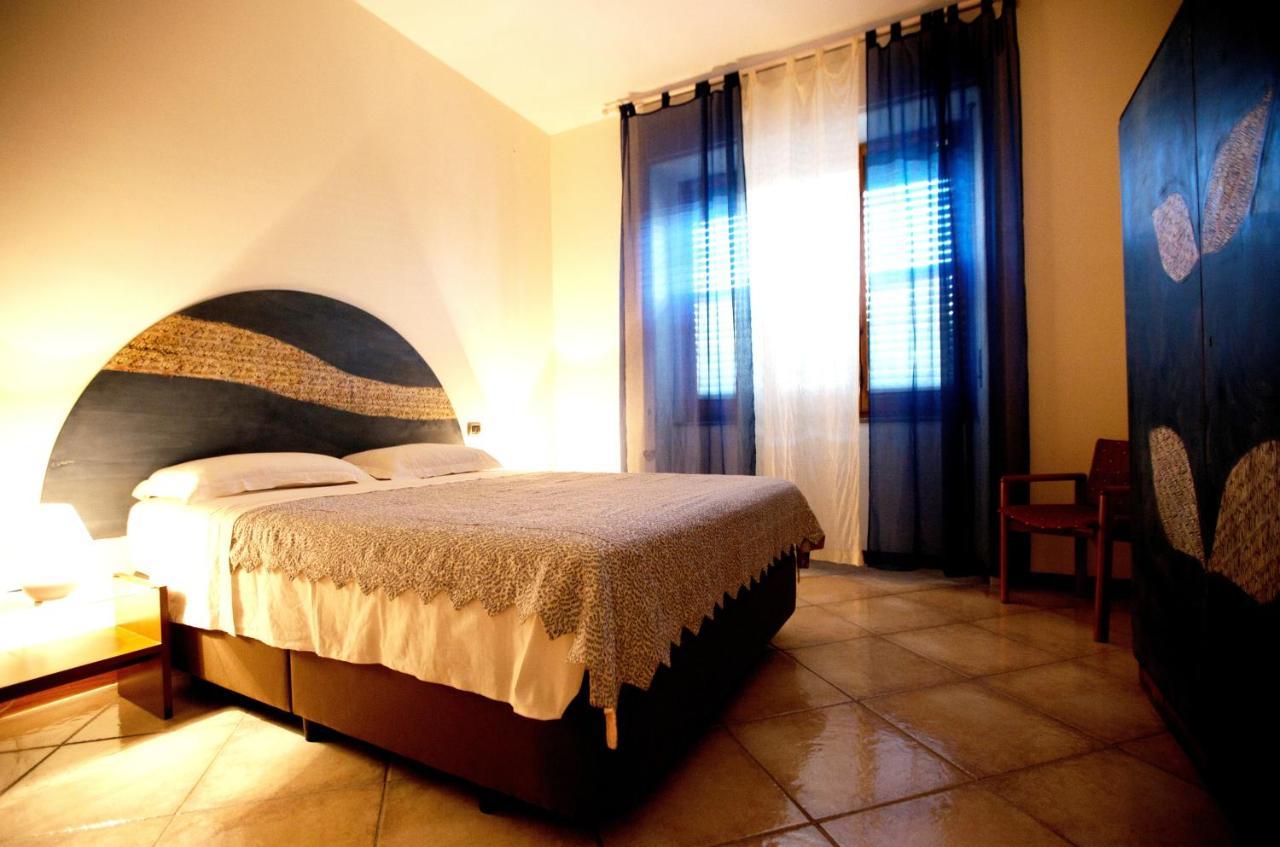 אבלינו B&B L'Angoletto חדר תמונה