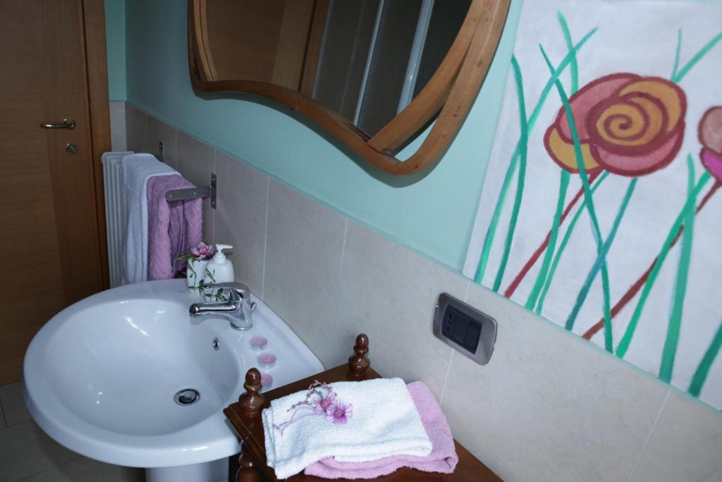 אבלינו B&B L'Angoletto חדר תמונה
