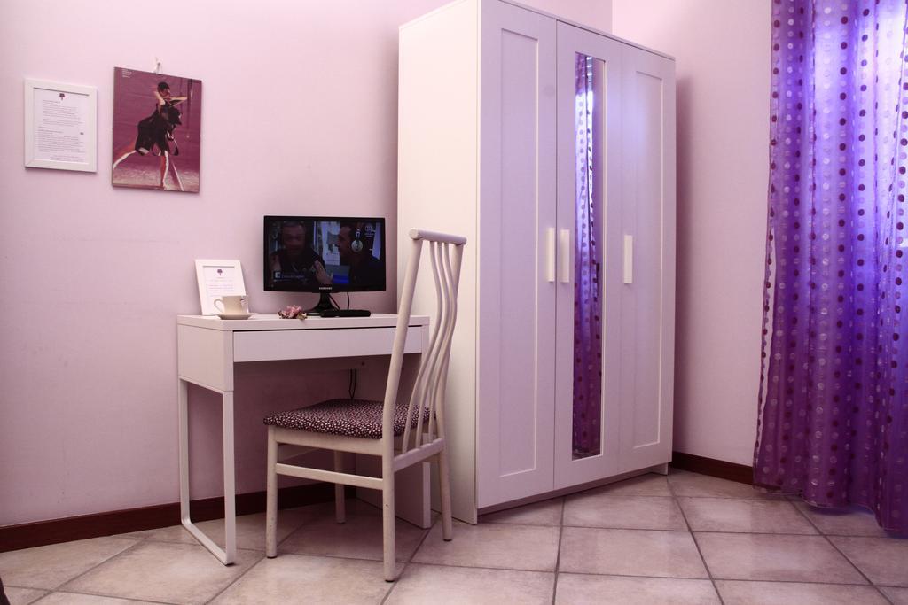 אבלינו B&B L'Angoletto חדר תמונה