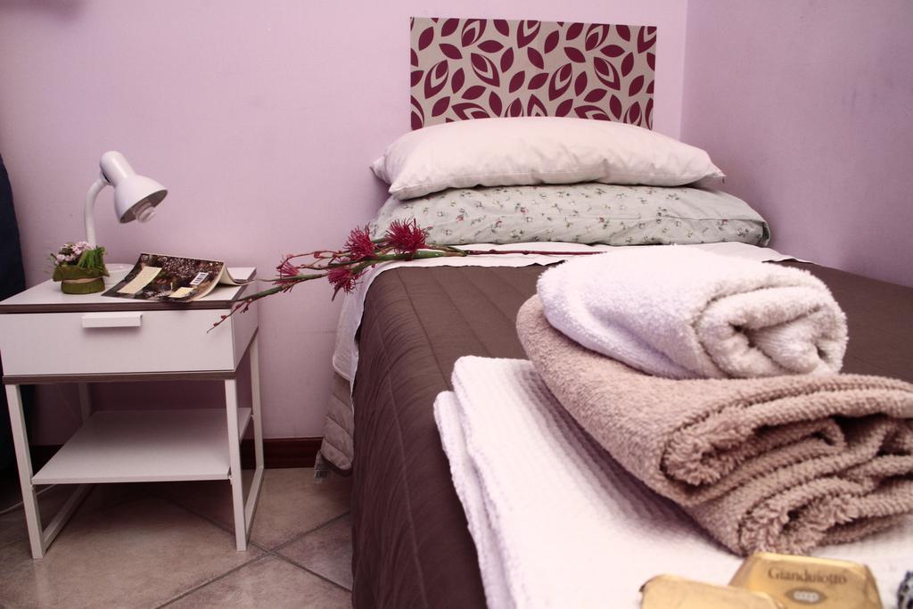 אבלינו B&B L'Angoletto חדר תמונה